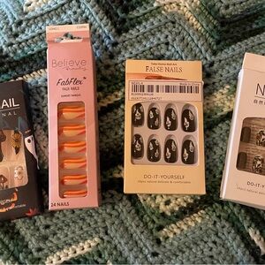 4 packs of Press-On Nails